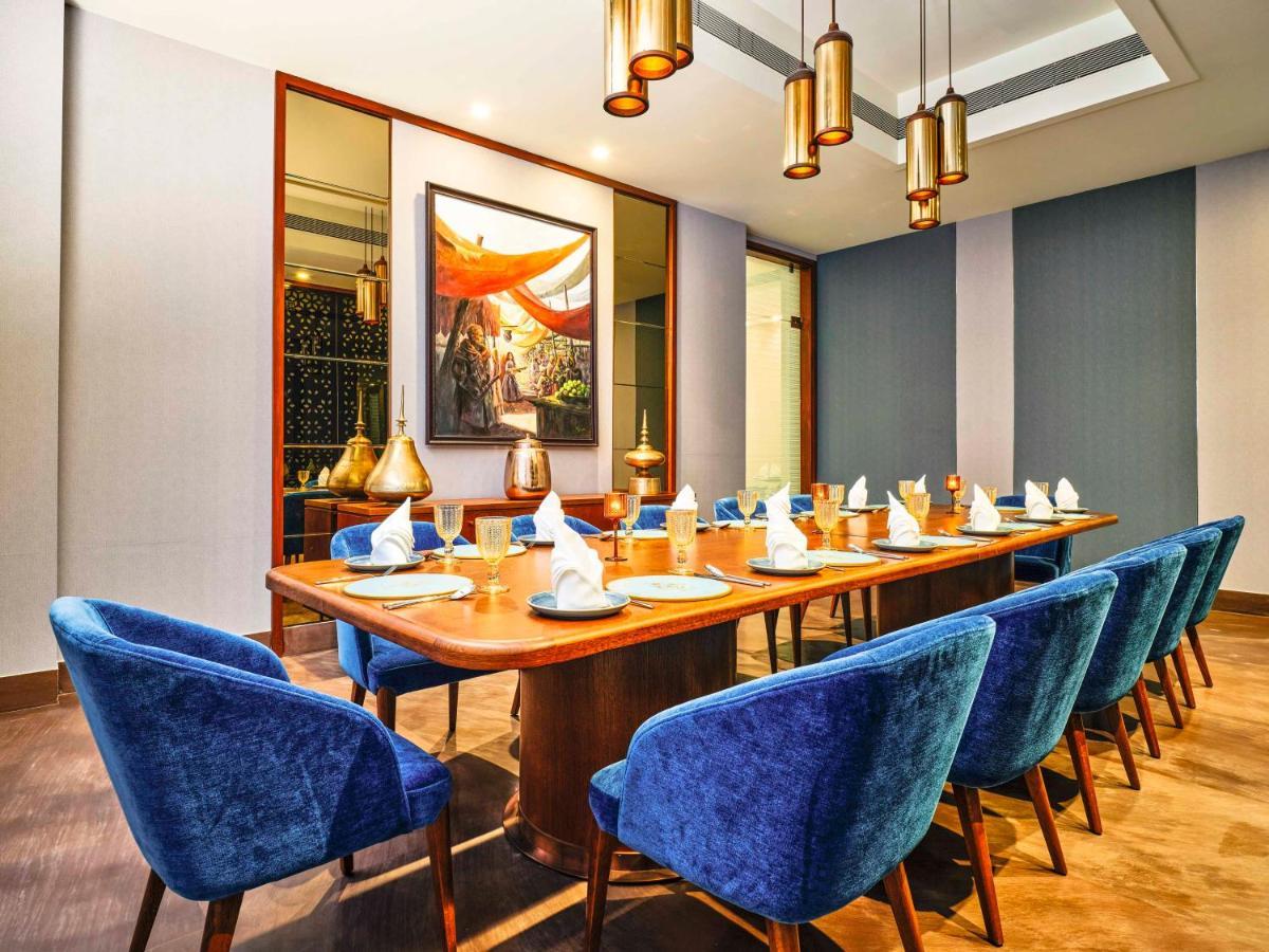 Vivanta Ahmedabad Sg Highway Bagian luar foto