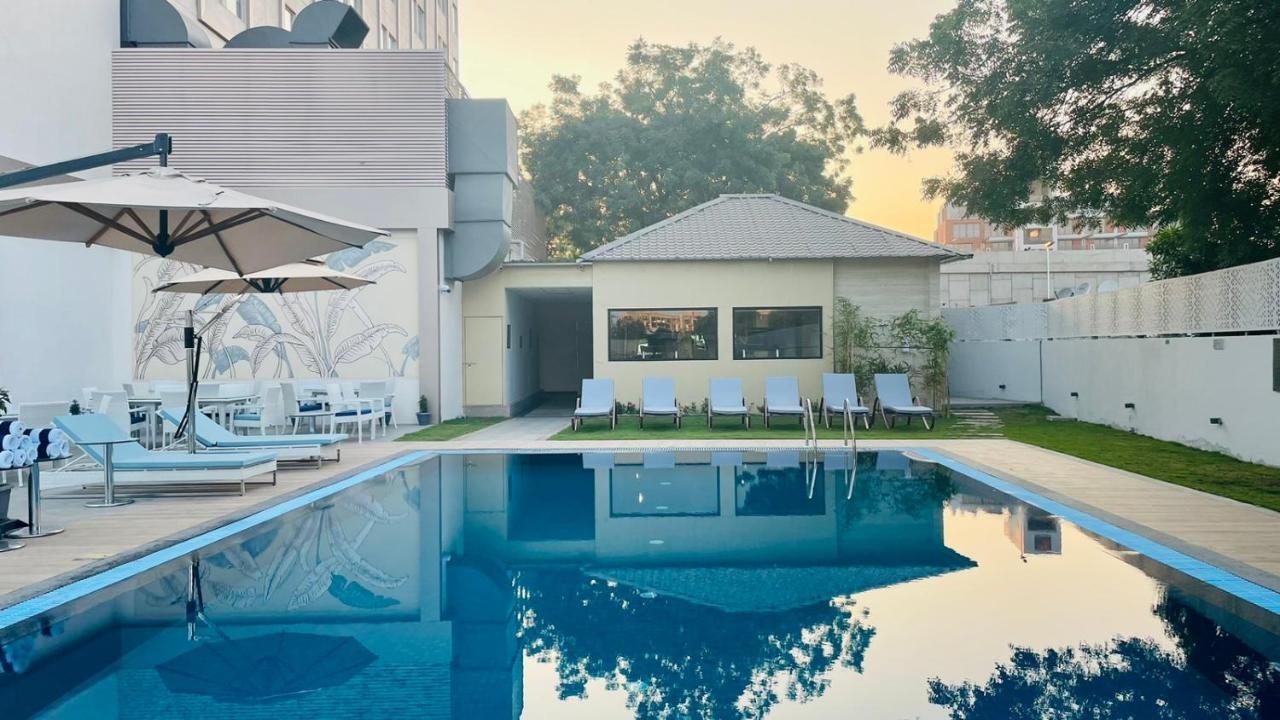 Vivanta Ahmedabad Sg Highway Bagian luar foto