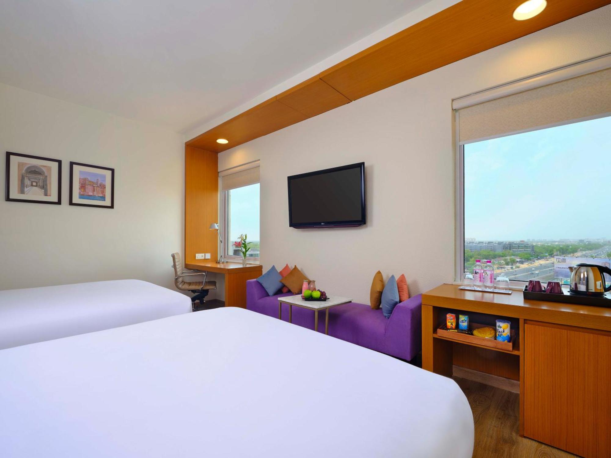 Vivanta Ahmedabad Sg Highway Bagian luar foto